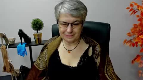 I R I S online show from 27, 1, 2025