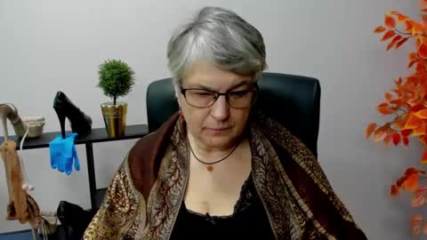 I R I S online show from 27, 1, 2025