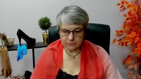 I R I S online show from 4, 2, 2025