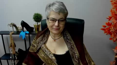 I R I S online show from 24, 2, 2025