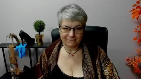 I R I S online show from 26, 2, 2025