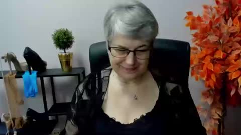 I R I S online show from 3, 3, 2025
