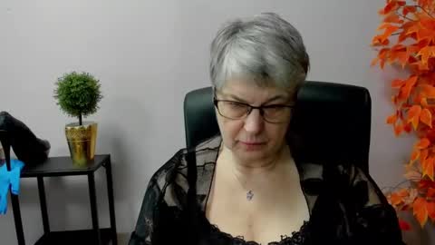 I R I S online show from 10, 3, 2025