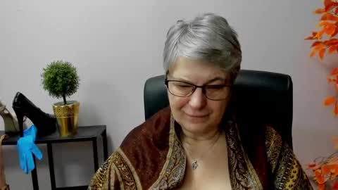 I R I S online show from 12, 3, 2025