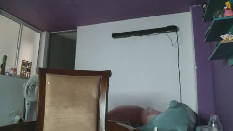 Camilla online show from 17, 1, 2025