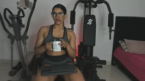 Snapshot of irisfit chatting on 29, 4, 2026 Iris Fit online show from 29, 4, 2026