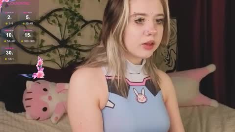 I am Cutie Iris3 online show from 16, 11, 2025