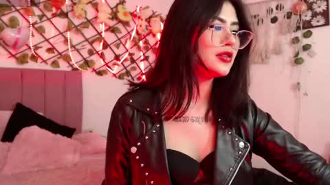 isabela online show from 9, 10, 2025