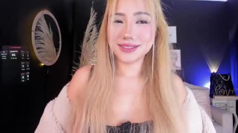 Snapshot of isa_cortes_ chatting on 27, 4, 2026 Isa Cortes online show from 27, 4, 2026