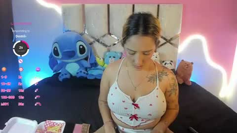 Snapshot of isa_klein chatting on 16, 7, 2026 isa_klein online show from 16, 7, 2026