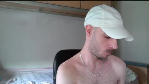 Snapshot of isaac99c chatting on 11, 5, 2026 Isaac99c online show from 11, 5, 2026
