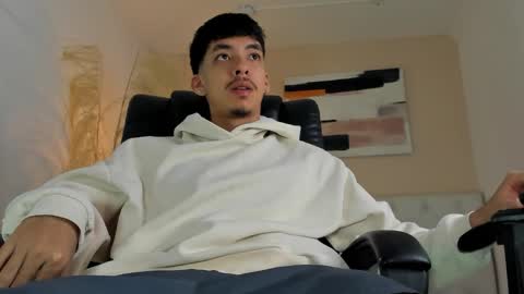 isaac_cryston online show from 13, 12, 2025