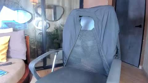 Snapshot of isaac_grimm chatting on 18, 1, 2026 isaac_grimm online show from 18, 1, 2026