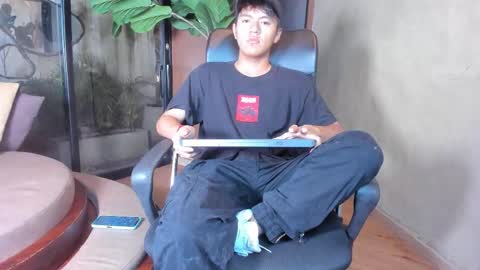 Snapshot of isaac_grimm chatting on 2, 2, 2026 isaac_grimm online show from 2, 2, 2026