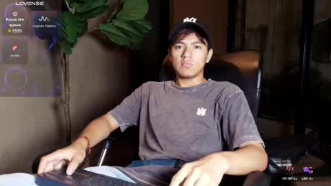 Snapshot of isaac_grimm chatting on 2, 3, 2026 isaac_grimm online show from 2, 3, 2026