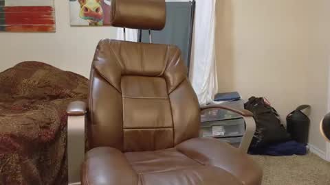 isaac online show from 10, 11, 2025