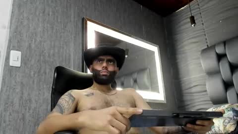 Isaac FVercettis online show from 6, 1, 2026