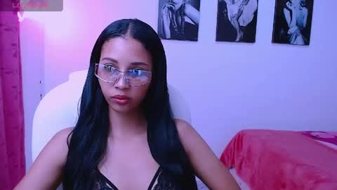 Snapshot of isabel_bailey chatting on 24, 5, 2026 isabel online show from 24, 5, 2026