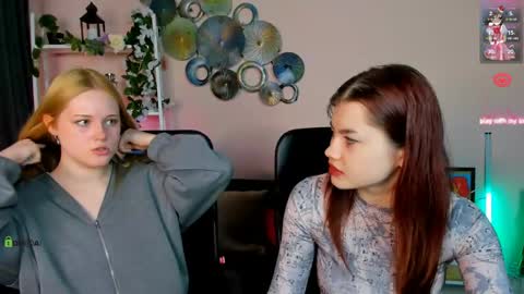 Snapshot of isabel_wave chatting on 29, 4, 2026 isabel online show from 29, 4, 2026