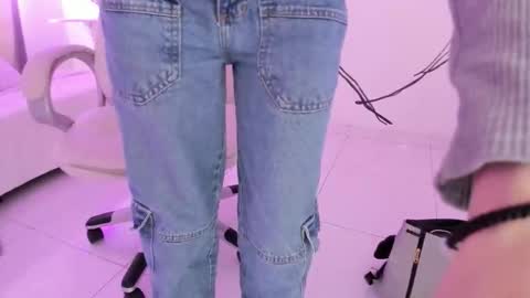 isabela_fiorelli online show from 3, 11, 2025