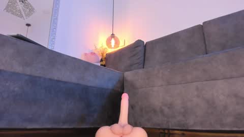 Isabela online show from 25, 1, 2025