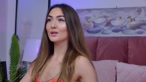Snapshot of isabelasasha chatting on 2, 2, 2025 Isa online show from 2, 2, 2025