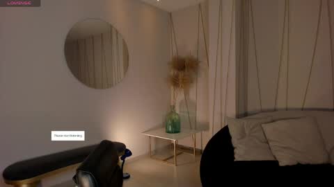 Isabel Bornner online show from 24, 5, 2026