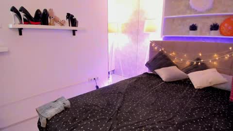Snapshot of isabelkiss chatting on 23, 4, 2026 IsabelKiss online show from 23, 4, 2026