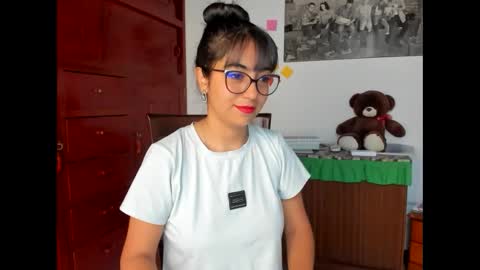 Snapshot of isabella22_1 chatting on 4, 12, 2024 Isabella22 1 online show from 4, 12, 2024