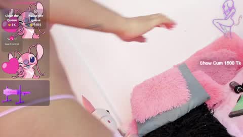 Isabella Coronado online show from 28, 3, 2026