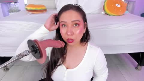 Isa online show from 19, 9, 2025