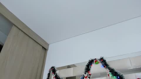 isabella_gomez11 online show from 18, 12, 2024