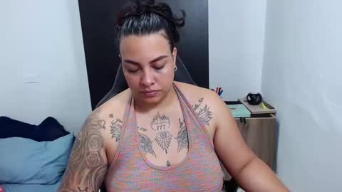  estefania online show from 5, 2, 2025