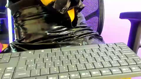 ISABELLA online show from 15, 6, 2026