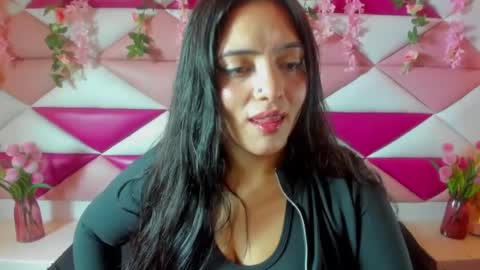 Snapshot of isabella_mora_ chatting on 2, 7, 2026 Isabella online show from 2, 7, 2026