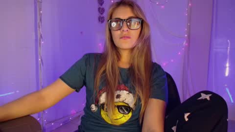 Isabella Rros online show from 2, 12, 2025