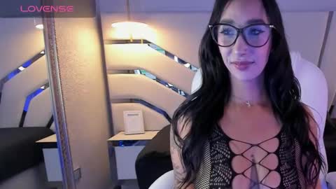 Isa  online show from 21, 12, 2025