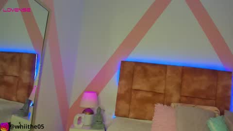 Snapshot of isabella_whiite chatting on 8, 3, 2025 Isabella White online show from 8, 3, 2025