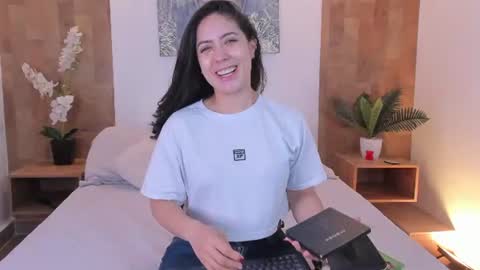 Snapshot of isabella_winkler chatting on 15, 6, 2026 isabella_winkler online show from 15, 6, 2026