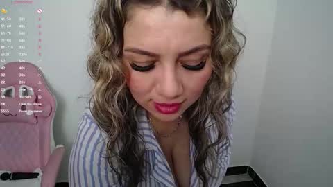 Snapshot of isabella_wish1 chatting on 27, 3, 2026 isabella_wish1 online show from 27, 3, 2026