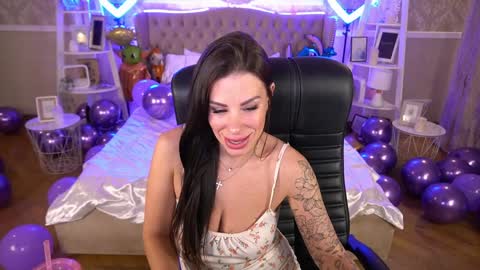 Marina online show from 10, 1, 2025