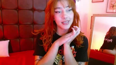 Snapshot of isabellakoff chatting on 1, 4, 2026 Tati - online show from 1, 4, 2026