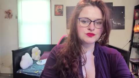 isabellamariedarcy online show from 9, 4, 2026