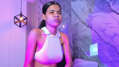isabellamonet online show from 30, 7, 2026