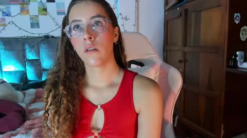 Isabela  online show from 9, 6, 2026