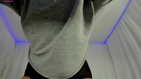 Lumi bellx online show from 21, 2, 2026