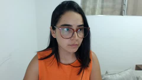 Snapshot of isemma chatting on 16, 6, 2026 Emma online show from 16, 6, 2026