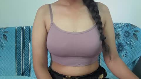 Snapshot of ishika_singh_ chatting on 29, 6, 2026 ishika_singh_ online show from 29, 6, 2026