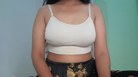 Snapshot of ishika_singh_ chatting on 2, 7, 2026 ishika_singh_ online show from 2, 7, 2026