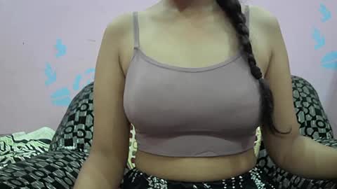 Snapshot of ishika_singh_ chatting on 27, 7, 2026 ishika_singh_ online show from 27, 7, 2026